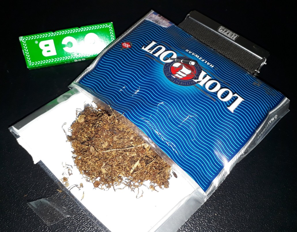 Обзор табака Look Out Halfzware